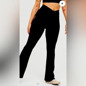 NWT Aerie High Waist Flare Leggings Black Yoga Pants